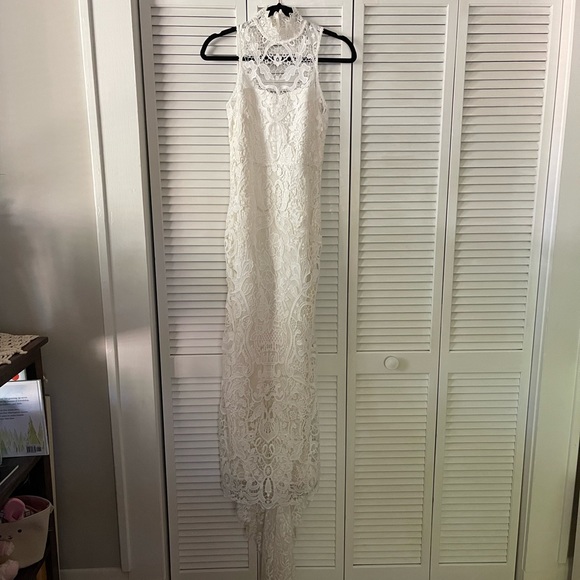 Spell Bridal Gown - Picture 5 of 9